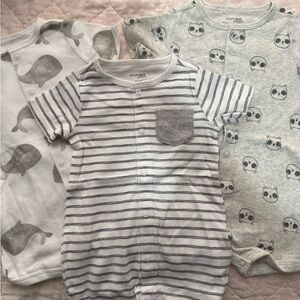 Simple Joys by Carter's Baby Bodysuits - Gray and White